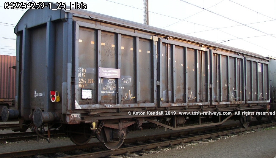 842254259-1_25_Hbis.jpg